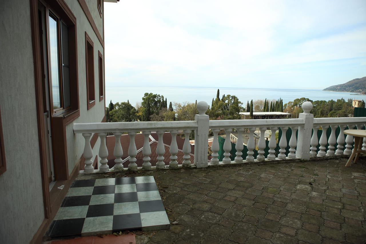 Mamzyshkha Guest House Gagra Exterior foto